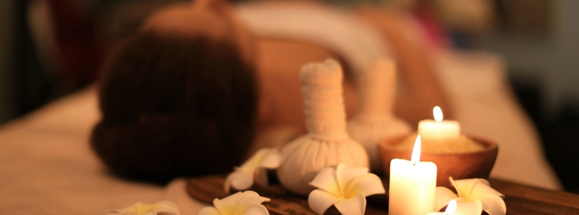 Serene Atmosphere, Exceptional Service: 
Welcome to Our Spa and Clinic